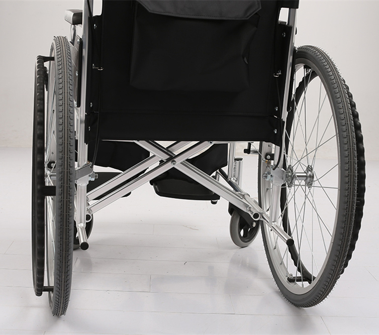 Aluminium Ultra Lightweight Adults Manual Wheelchair FC-M1
